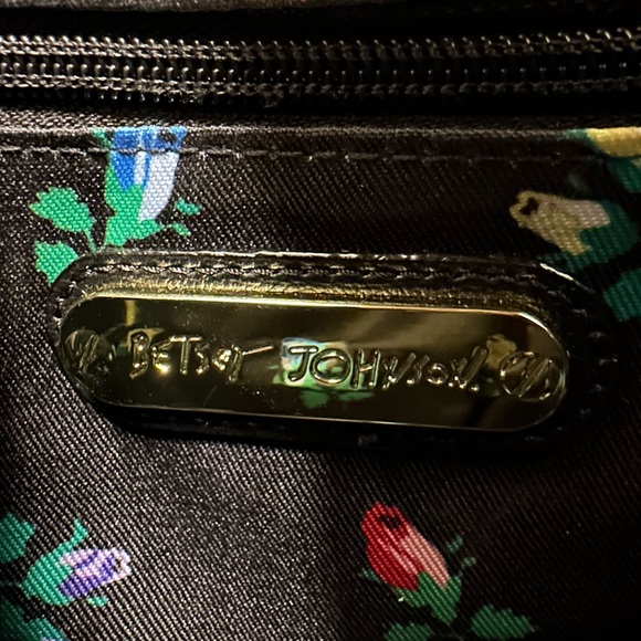 Betsey Johnson Phone Purse 💗 📞 - Picture 2 of 7